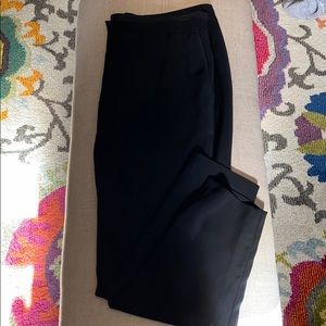TUX DETAIL CREPE ANKLE PANTS